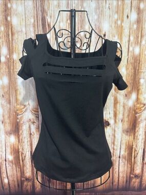 Women’s Black Cold-Shoulder Cutout Top